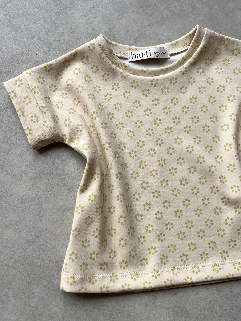 Shirt "Flowers"