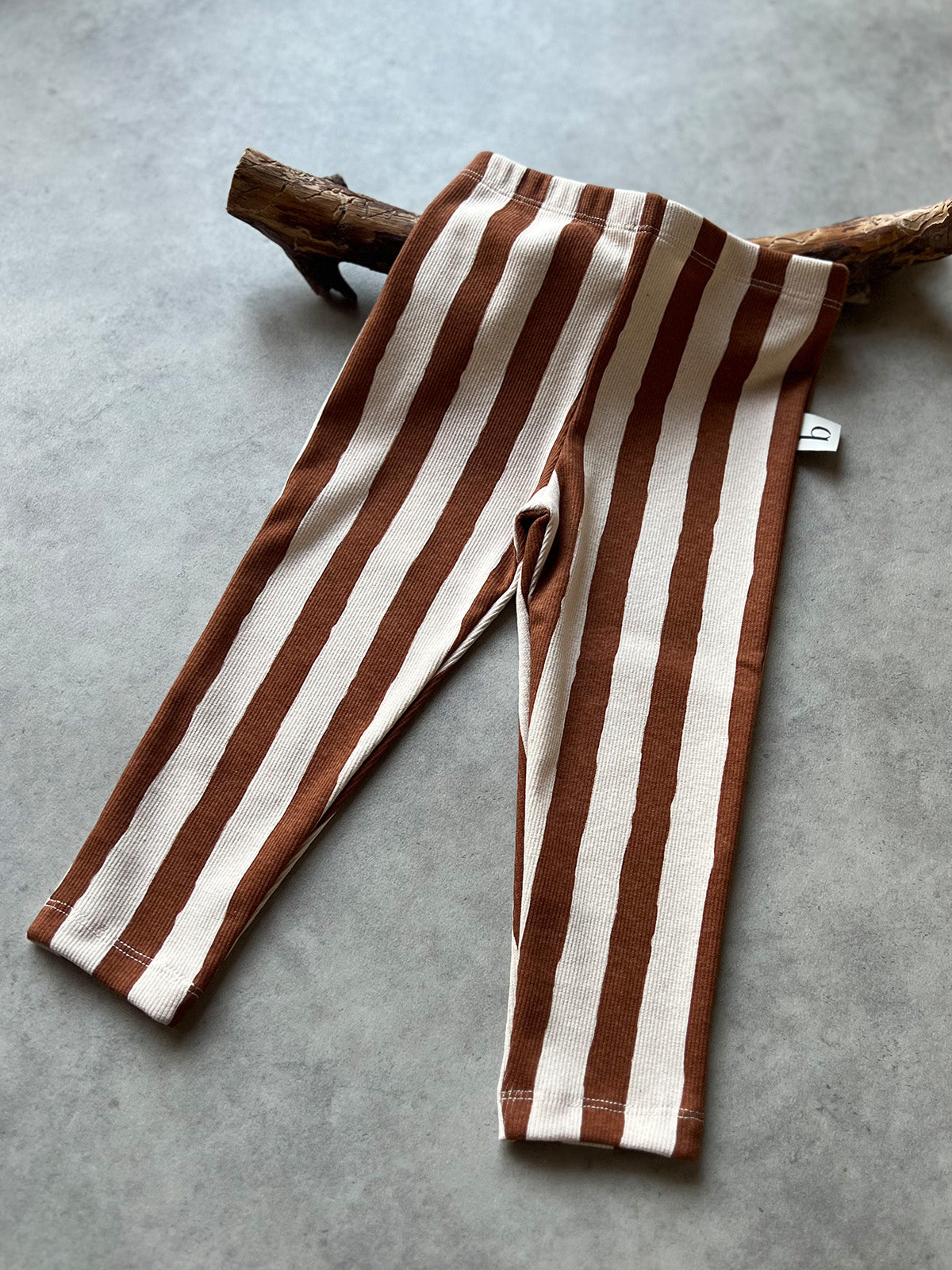 Striped Rib-Leggings mit Elastikbund