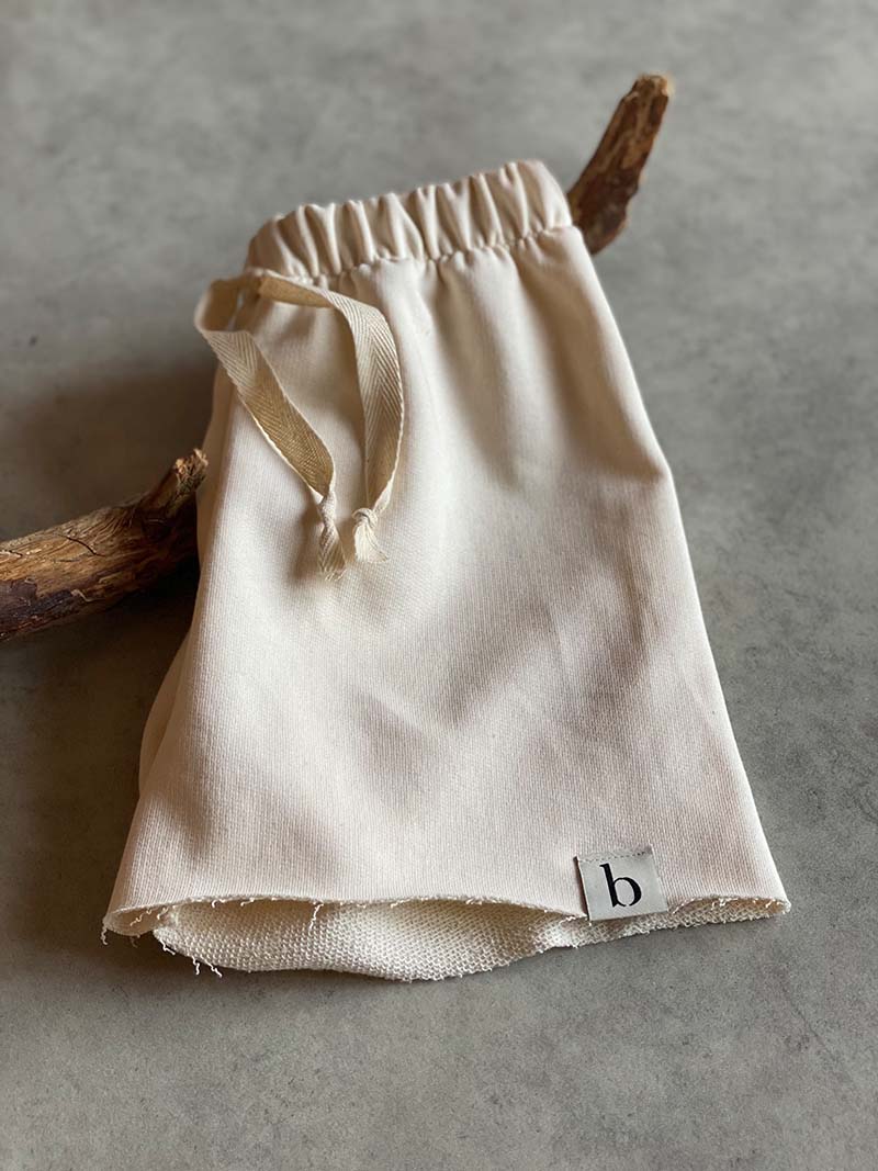 Sweat Shorts "raw"