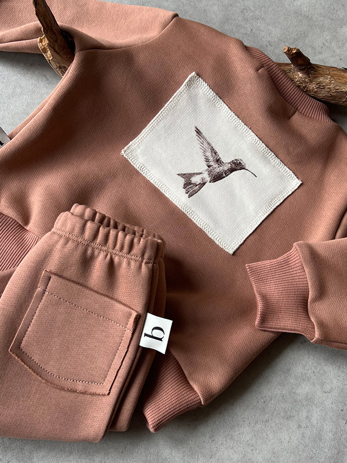 Sweater "Hummingbird", mocha