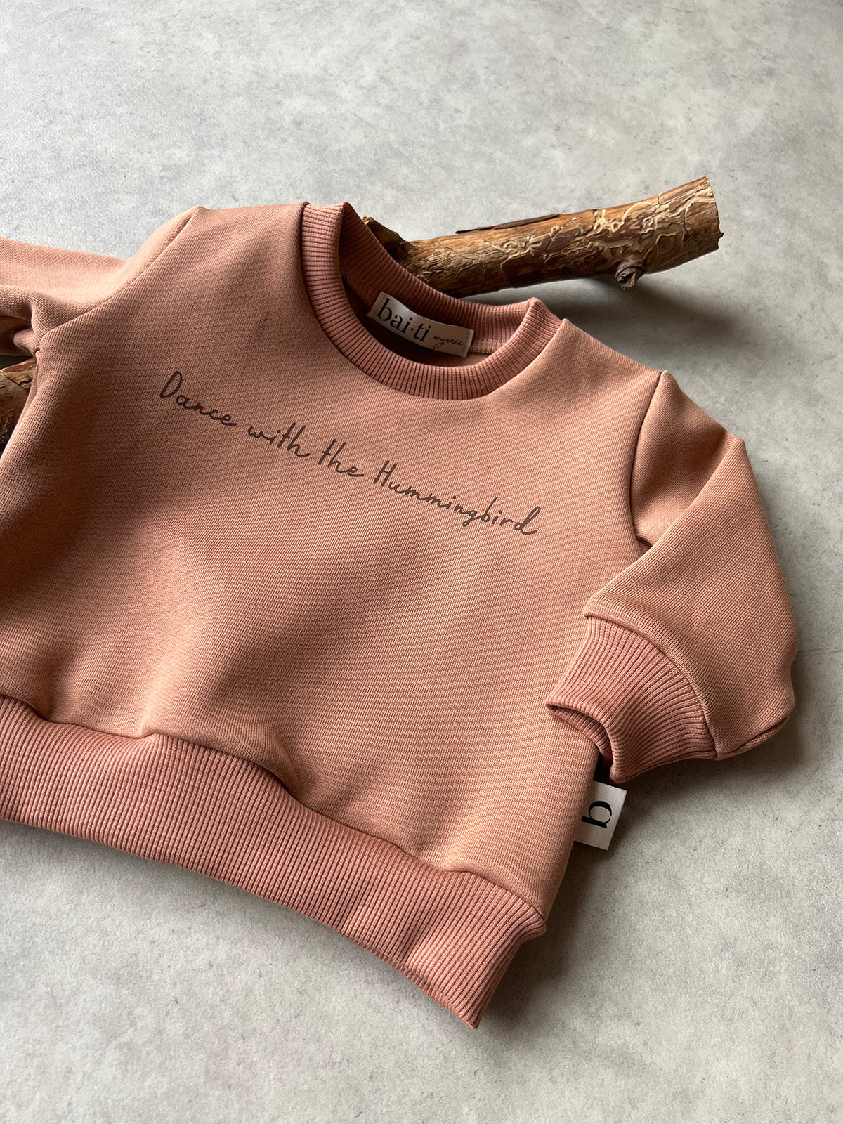Sweater "Hummingbird", mocha