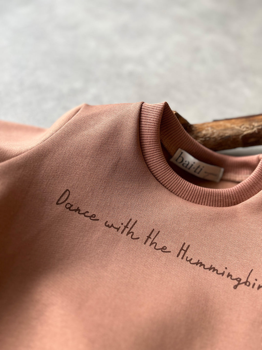 Sweater "Hummingbird", mocha