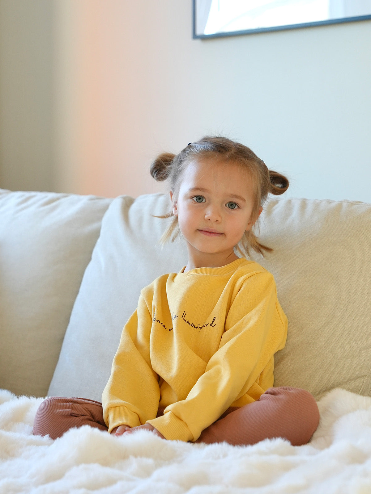 Sweater "Hummingbird", yellow