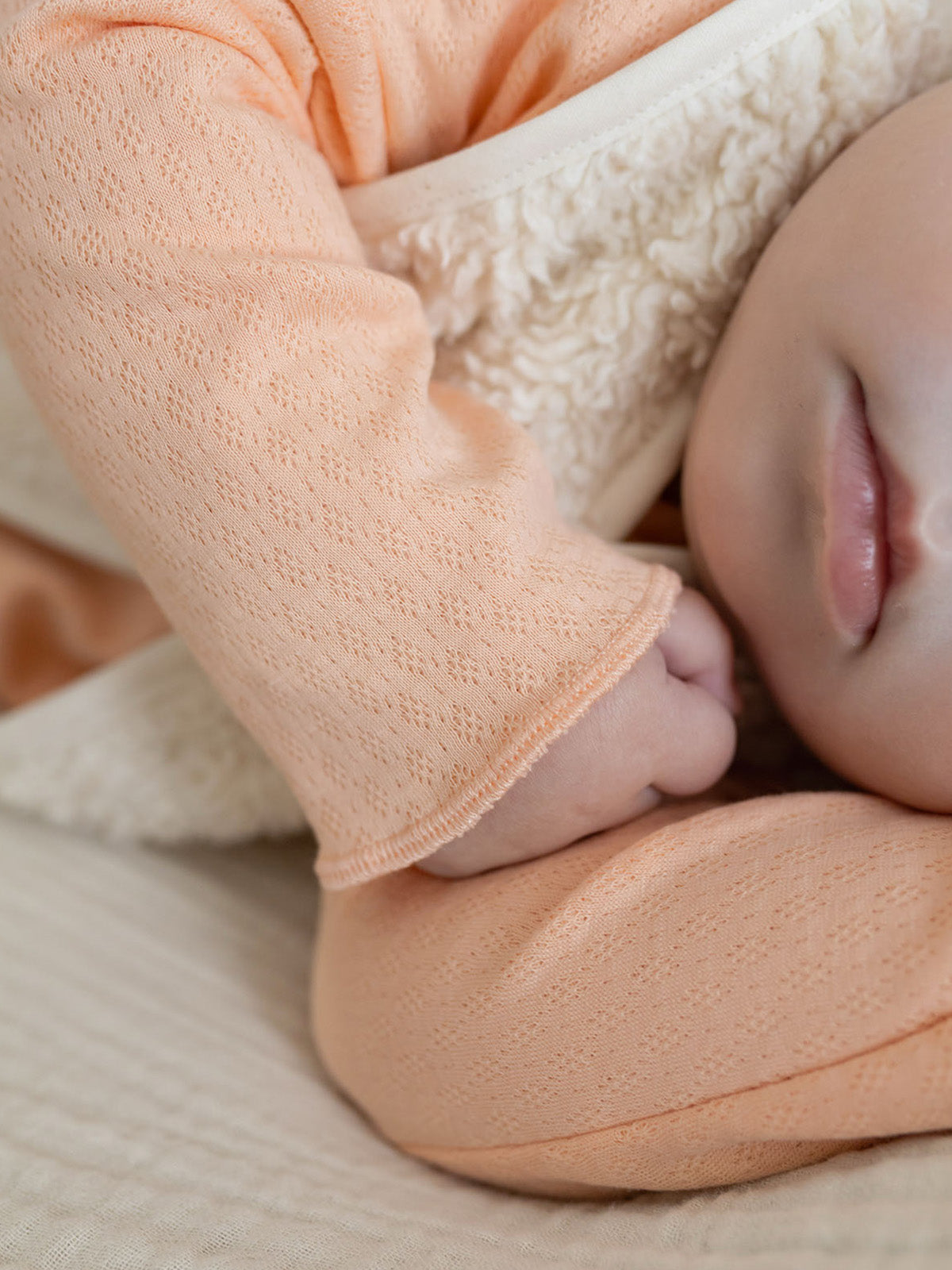 Longsleeve Peachy Pointelle